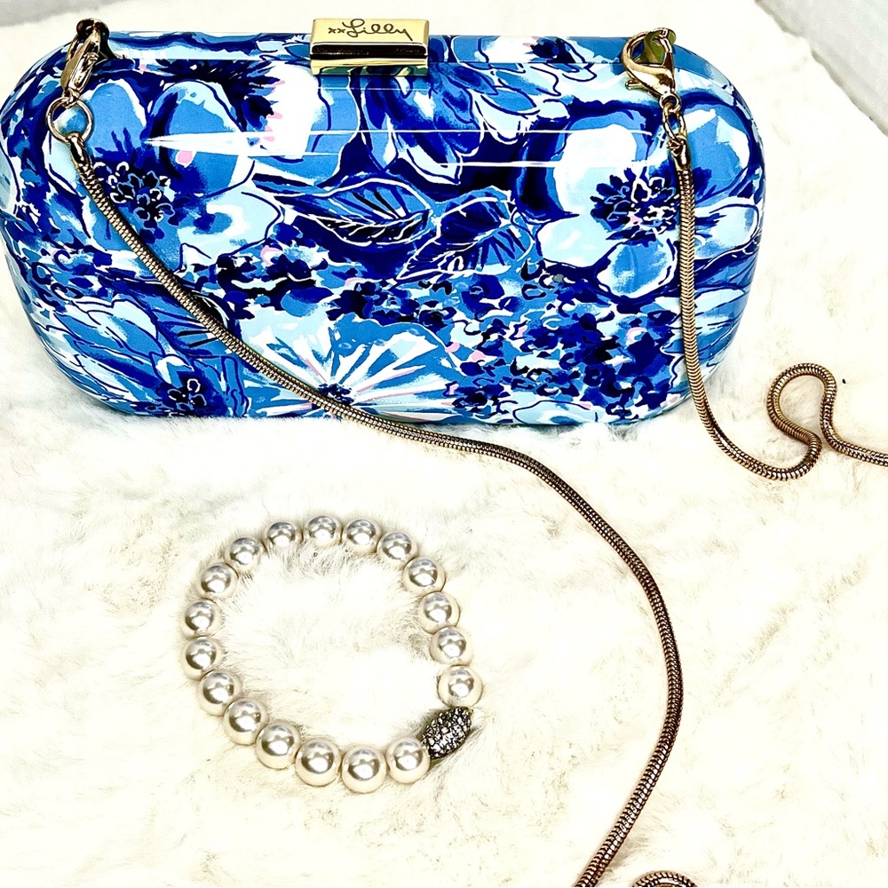Lilly Pulitzer Catch N Keep Hard Shell Clutch Coastal Blue - Picture 5 of 15